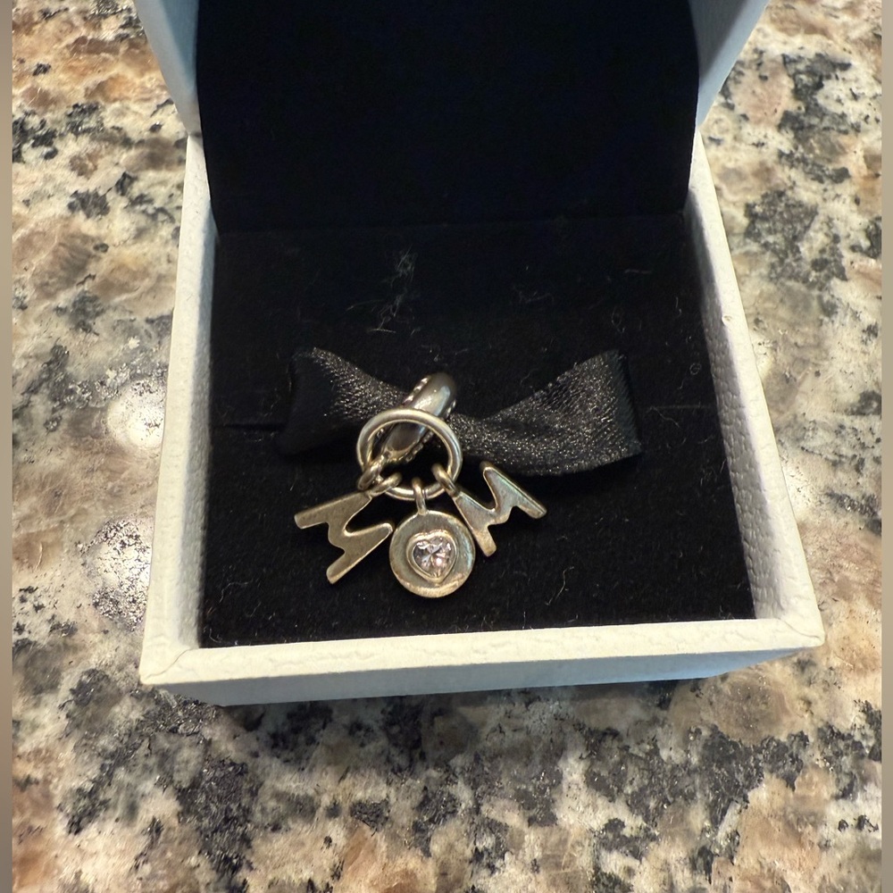 Pandora “MOM” Charm